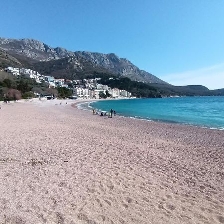 Sveti Stefan- Apartment Dora Екстериор снимка