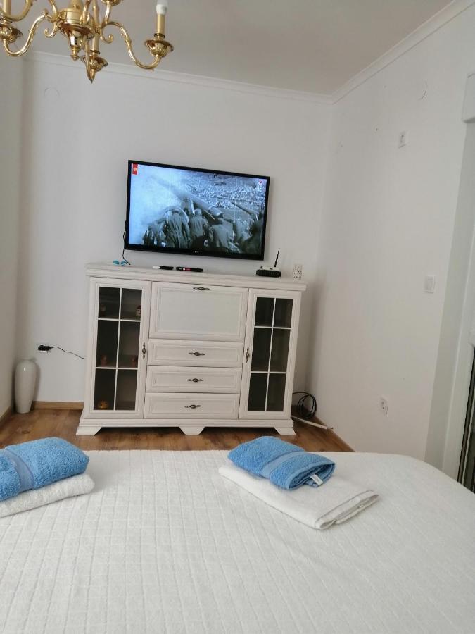 Sveti Stefan- Apartment Dora Екстериор снимка