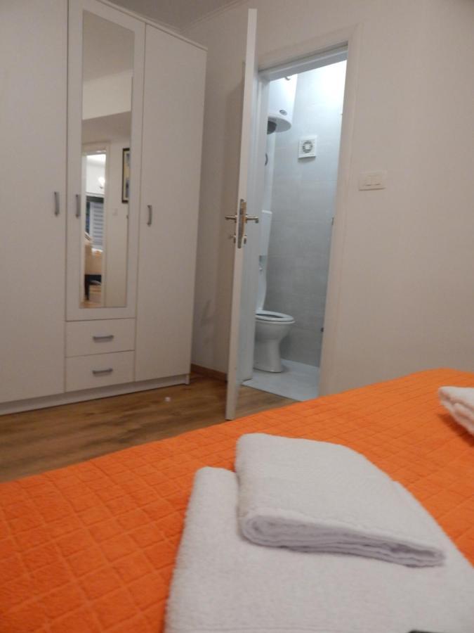 Sveti Stefan- Apartment Dora Екстериор снимка