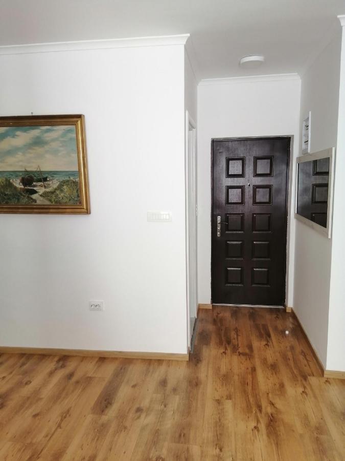 Sveti Stefan- Apartment Dora Екстериор снимка