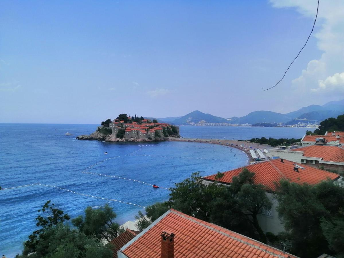 Sveti Stefan- Apartment Dora Екстериор снимка